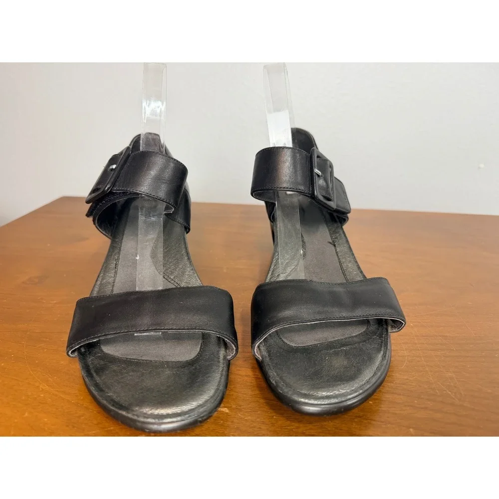 Naot Sandals Women 10‎ Black Leather Ankle Strap Low Wedge Buckle Comfort Casual